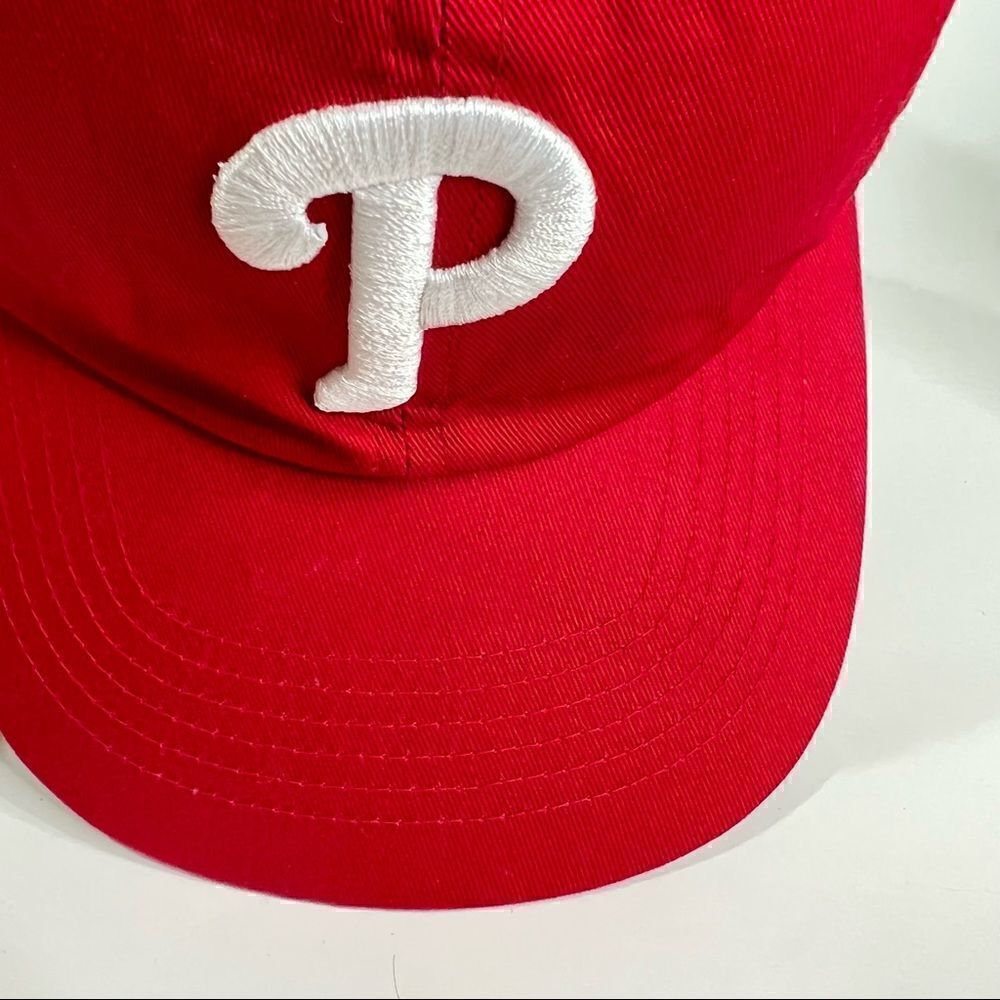 Models Philadelphia Phillies Red Ball Cap - Picture 8 of 12